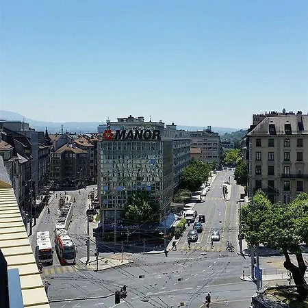 Visionapartments Place De Cornavin - Contactless Check-in 3*